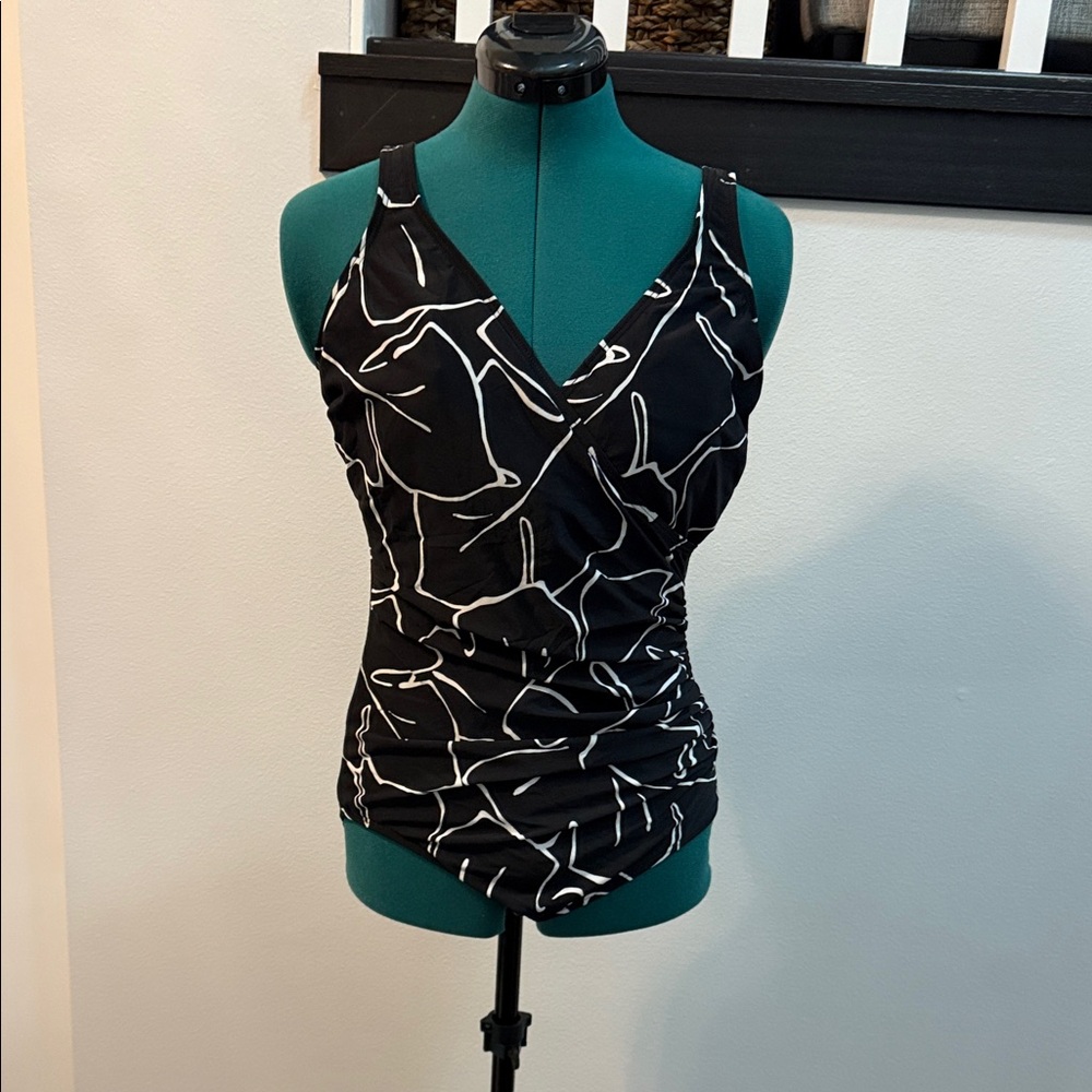Miraclesuit Black and White Women's Swimming Suit
